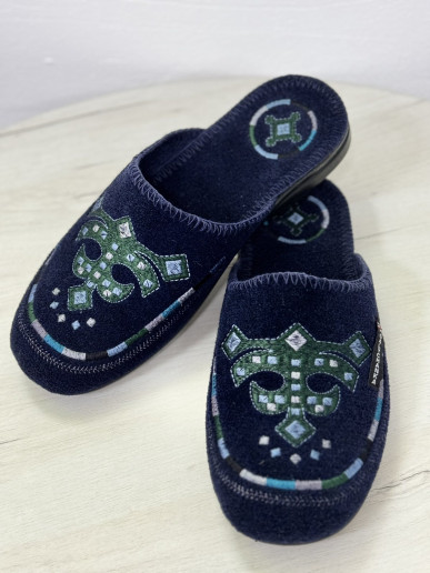 Men's slippers blue Verkhovyna
