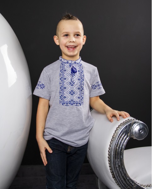 Вишита сорочка для хлопчика Зорянчик сірий з синьо-білим фото 2