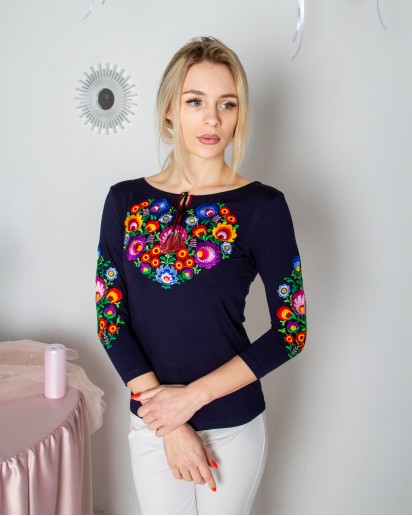 Купити жіночу футболку вишиванку Семицвіт плюс  (темно синя) в Україні від Галичанка