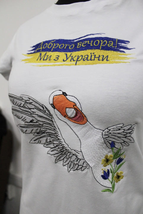 Купити жіночу футболку Casual Гусочка(біла)  в Україні від Галичанка фото 2