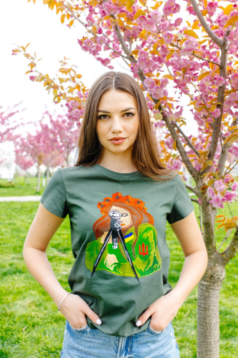 Купити жіночу футболку Casual Джавеліна (хакі)  в Україні від Галичанка фото 2
