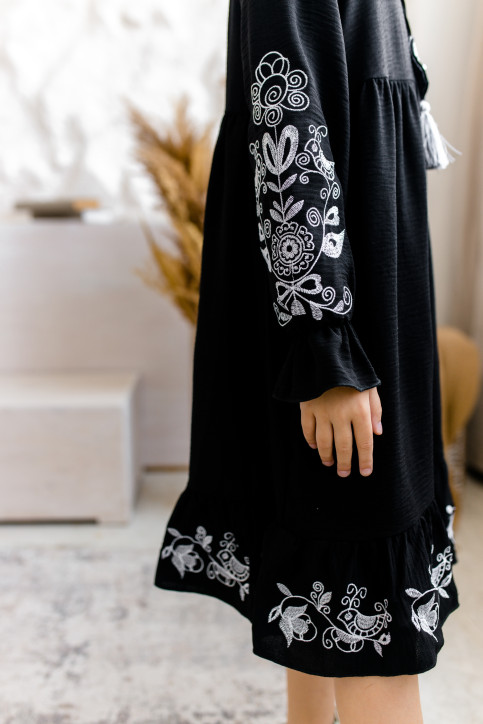 Купити вишите дитяче плаття Еля (чорна) – ціна від виробника Галичанка фото 2