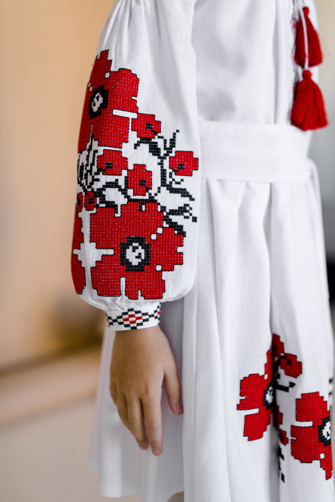 Купити вишите дитяче плаття Празькі квіточки (біла з червоним) – ціна від виробника Галичанка фото 2