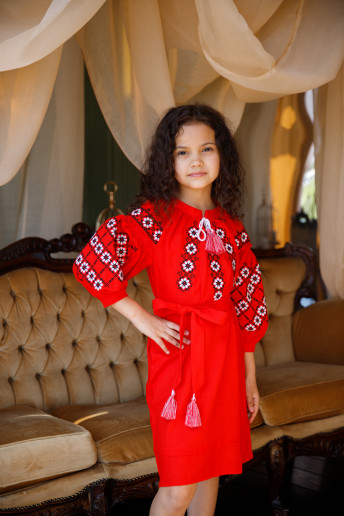 Вышитое платье детское Дзинка (красная) – цена от производителя Галычанка