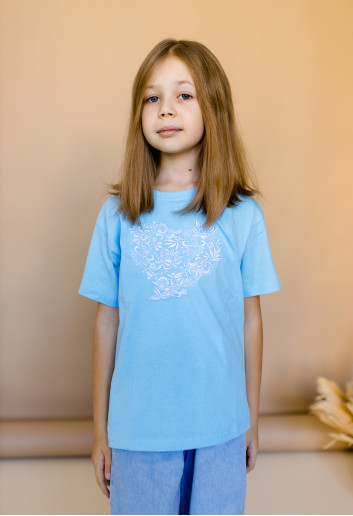 Вишита футболка для дівчинки Розквіт (голуба) – ціна від виробника Галичанка