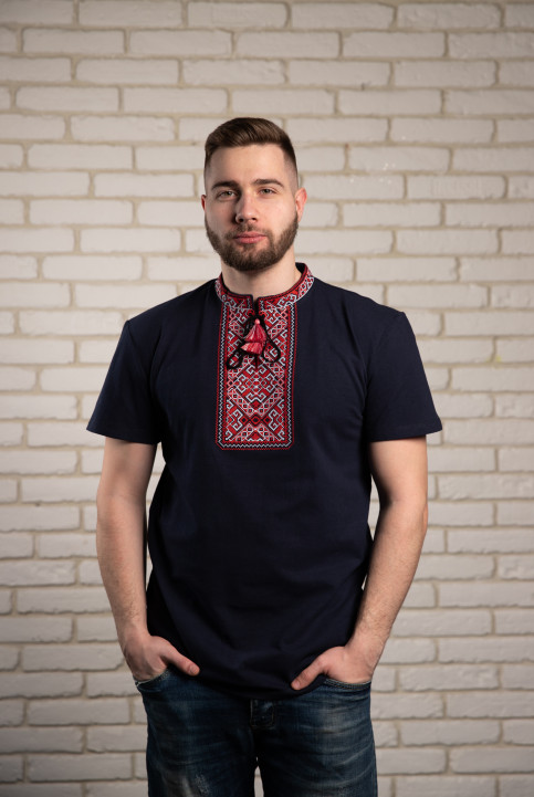 Купити чоловічу футболку вишиванку Традиція ( темно синій з червоним) в Україні від Галичанка фото 1