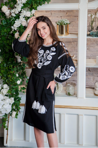 Вишите плаття Вікторія (чорна з білим) купити в Україні від виробника Галичанка