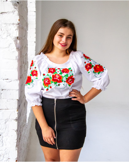 Купити вишиванку жіночу великого розміру Довершеність з маками за низькою ціною в Україні