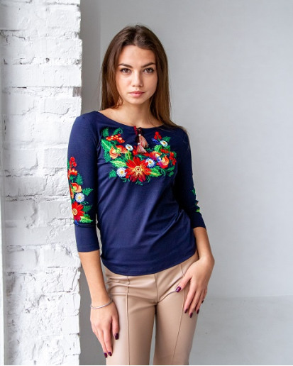 Купить женскую футболку вышиванку Петриковка плюс  красная  в Украине от Галычанка