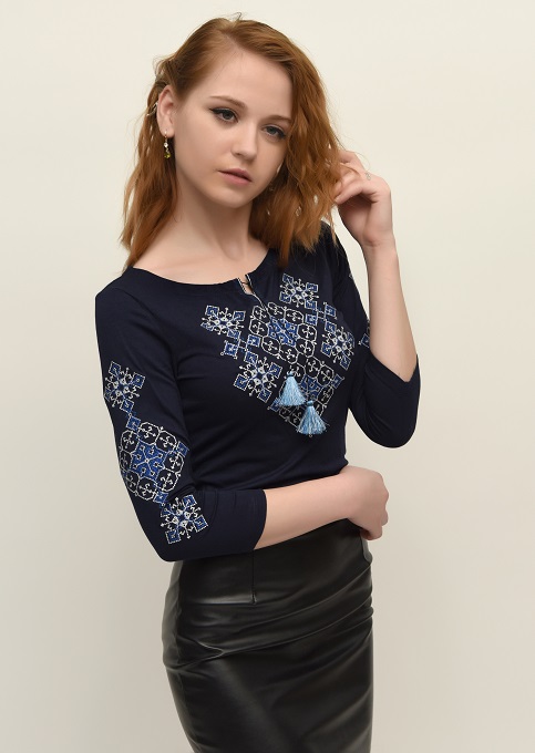 Купити жіночу футболку вишиванку Слов'янський амулет ( синій з синім) в Україні від Галичанка фото 1