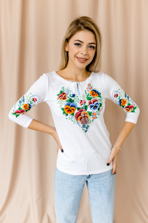 Купити жіночу футболку вишиванку Анютка плюс (біла) в Україні від Галичанка фото 2