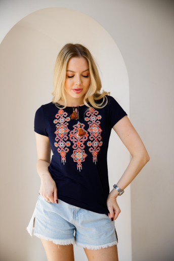 Купить женскую футболку вышиванку Еллада ( синяя с красной) в Украине от Галычанка