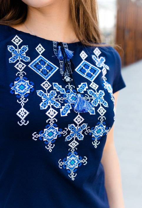 Купити жіночу футболку вишиванку Зоряна ніч (синя з синім) в Україні від Галичанка фото 2