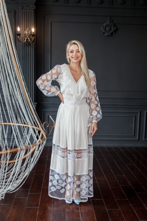 Купити жіночий костюм Щаслива мить ( білий) з вишивкою в Україні від Галичанка фото 2