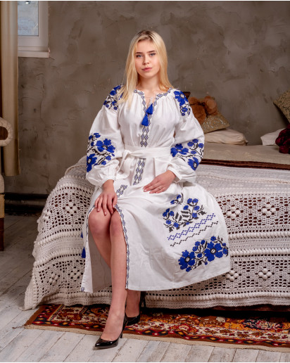 Купить вышитое платье Парижский букет (белая с синим) в Украине от производителя Галычанка