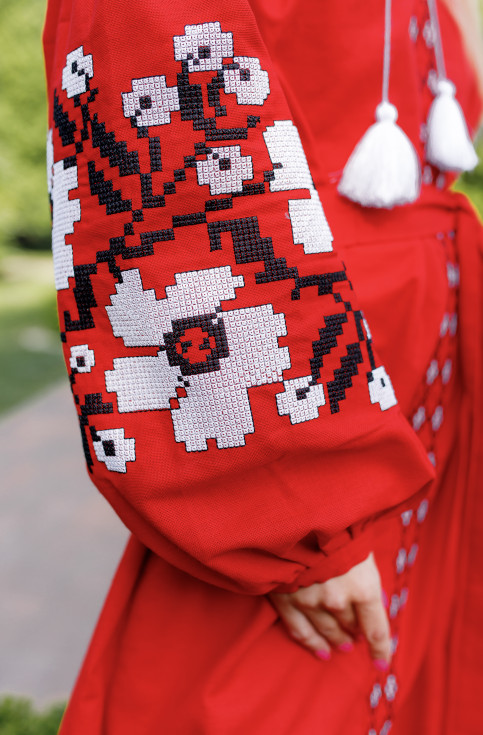 Вишите плаття Паризький букет (червона) купити в Україні від виробника Галичанка фото 3