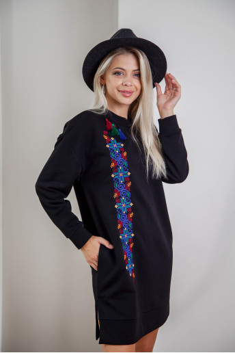 Купить женскую тунику с вышивкой Черемош (черная) в Украине от Галычанка