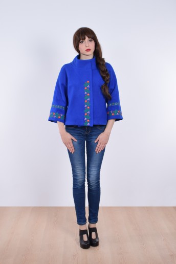Купить женский жакет с вышивкой Цветочное кружево (електрик) в Украине от Галычанка