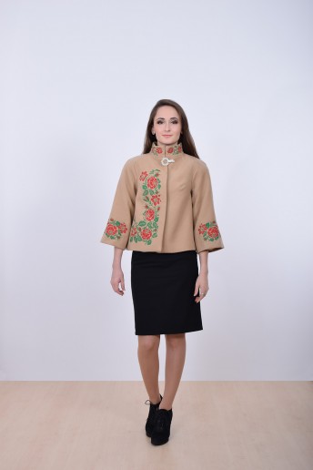 Купить женский жакет с вышивкой Дикая роза (бежевий) в Украине от Галычанка