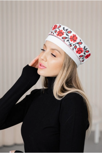 Берет (білий)