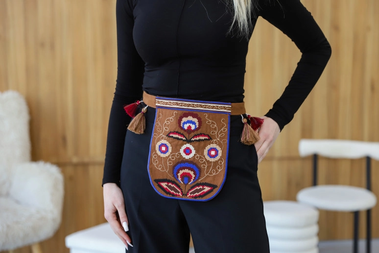 Барвиця (беж-коричнева)