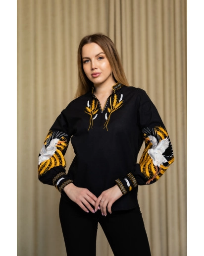 Окрилена земля (чорна)