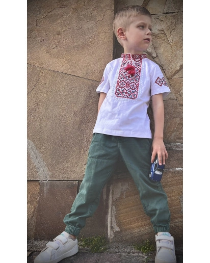 Иванко (белая с красным)