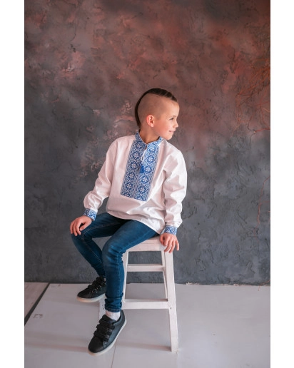 Levko (white with blue)