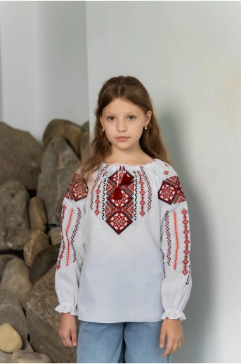 Гануся (белая с красн.)