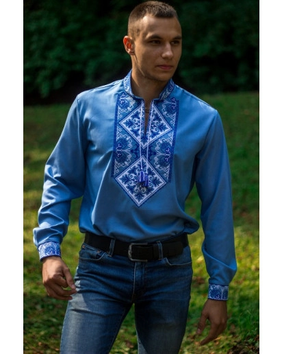 Goverla (blue jeans with blue and white)