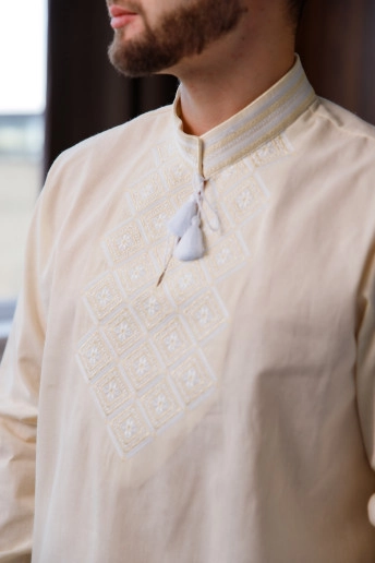 Купить мужскую вышитую рубашку честь  (молочный) в Украине от Галычанка