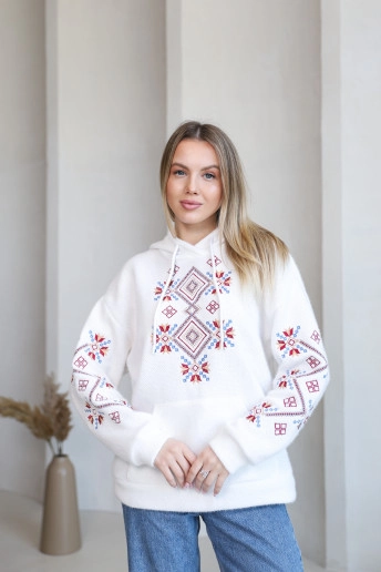 Купити жіночий світшот з вишивкою Ладомира (біла) в Україні від Галичанка