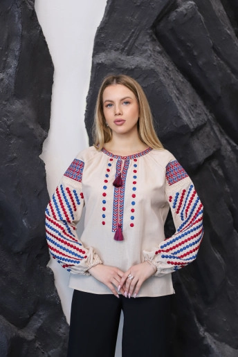 Купити жіночу вишиванку великого розміру Злагода(бежева св. з синім)  від інтернет-магазину Галичанка