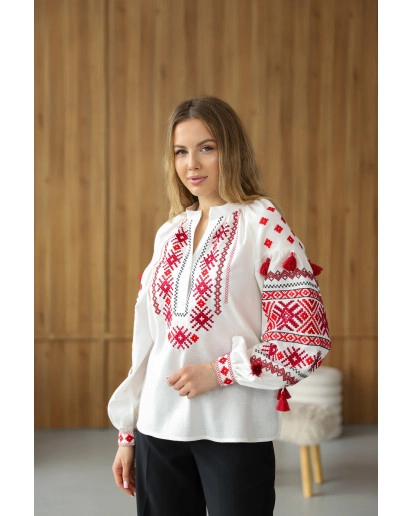 Омріяна (молочна з червоним)