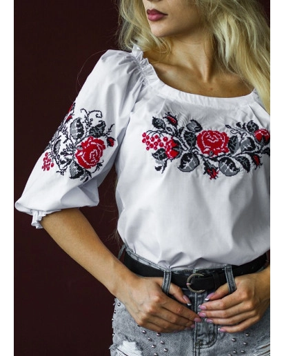 Prestug  (biały z czerwonymi kwiatami)